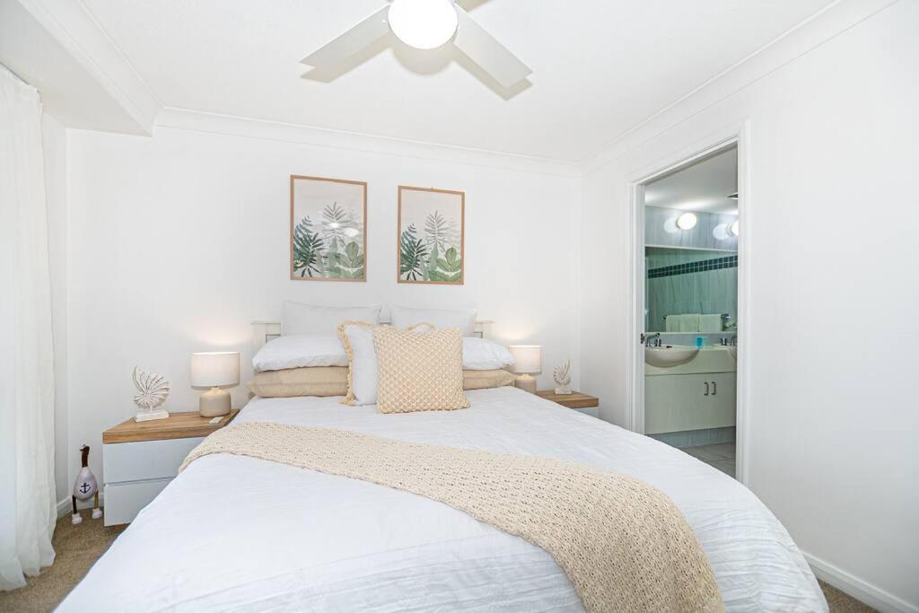 Broadbeach Victoria Square غولد كوست المظهر الخارجي الصورة
